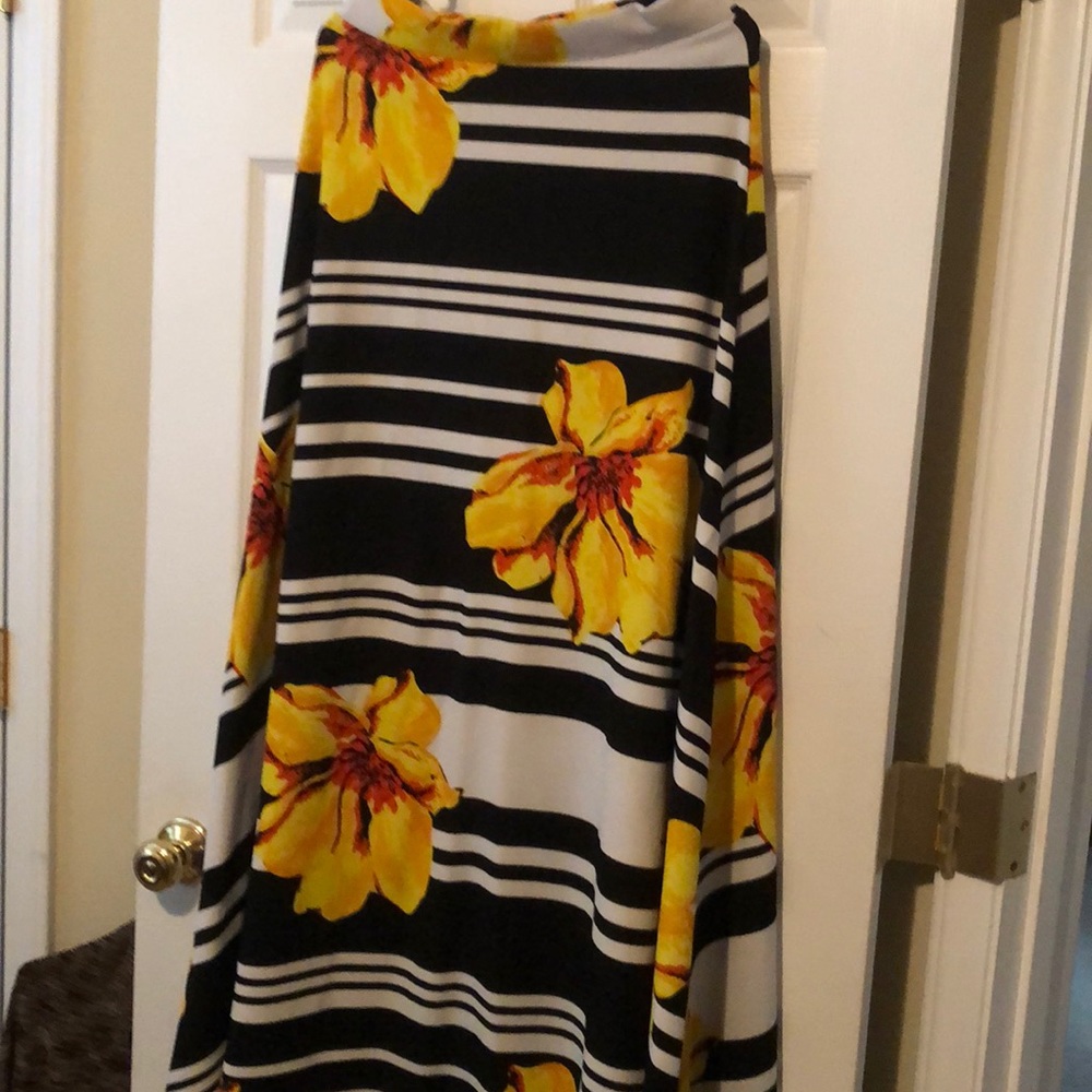 Maxi skirt